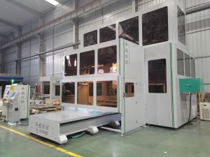 扬州江都全封闭五轴模具加工中心